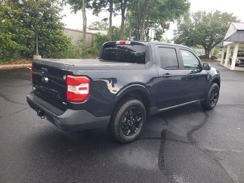 Velocity Blue Metallic 2022 Ford Maverick XL