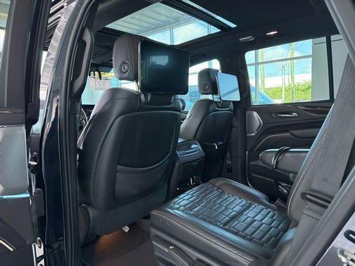 2021 Cadillac Escalade Sport Platinum