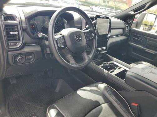 2024 RAM 2500 Limited Crew Cab 4x4 6'4' Box