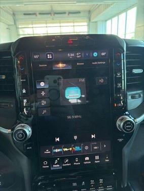 2026 RAM 2500 Big Horn Crew Cab 4x4 6'4' Box