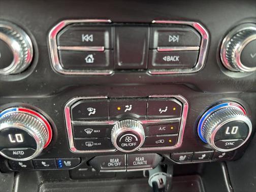 2023 GMC Yukon 4WD AT4