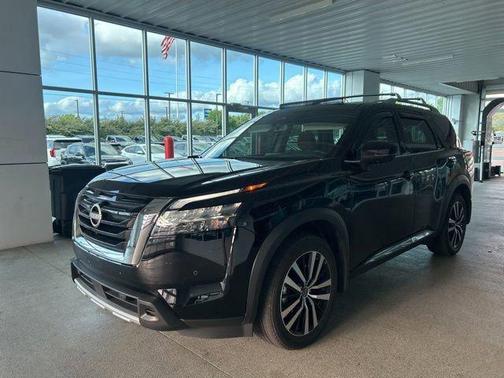 Super Black 2024 Nissan Pathfinder Platinum FWD