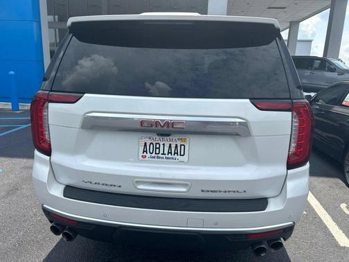 White Frost Tricoat 2024 GMC Yukon XL Denali