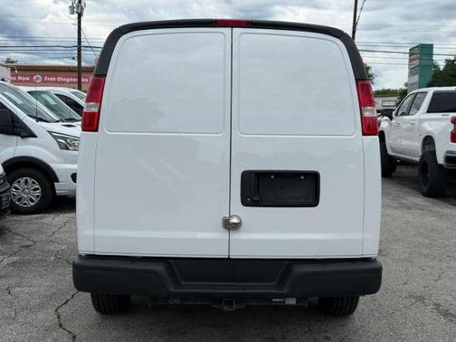 White 2021 Chevrolet Express 2500 Work Van