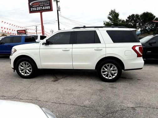 White 2020 Ford Expedition XLT