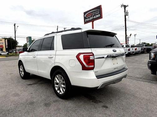 White 2020 Ford Expedition XLT