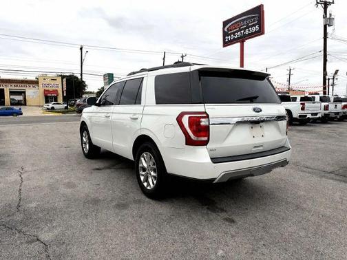 White 2020 Ford Expedition XLT