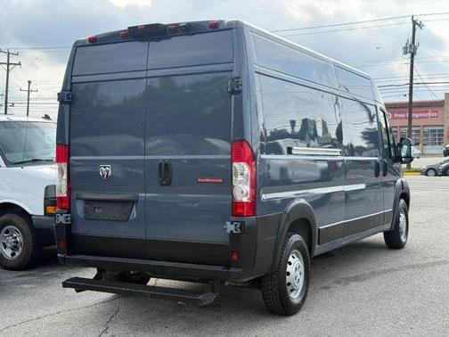 White 2019 RAM ProMaster 2500 High Roof