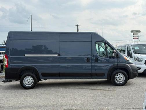 White 2019 RAM ProMaster 2500 High Roof