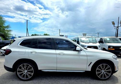 White 2022 BMW X3 sDrive30i