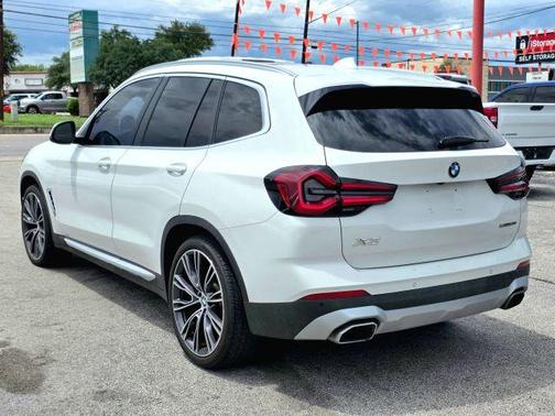 White 2022 BMW X3 sDrive30i