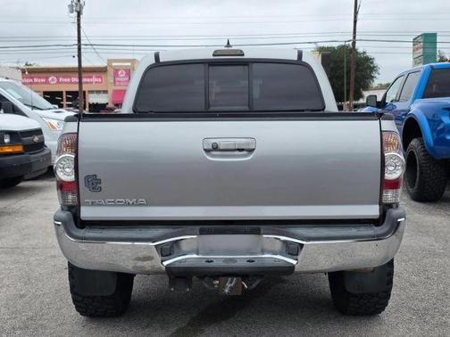 Gray 2014 Toyota Tacoma 5 FT