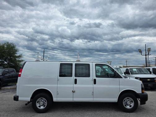 White 2020 Chevrolet Express 2500 Work Van