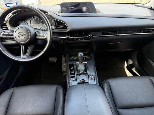Snowflake White Pearl 2022 Mazda CX-30 Select