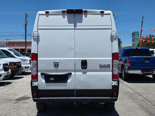 White 2019 RAM ProMaster 2500 High Roof