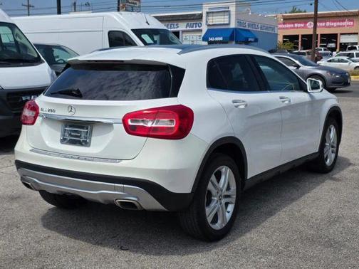 White 2019 Mercedes-Benz GLA 250 Base