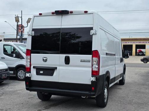 White 2023 RAM ProMaster 2500 High Roof