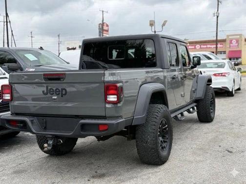 Gray 2020 Jeep Gladiator Sport