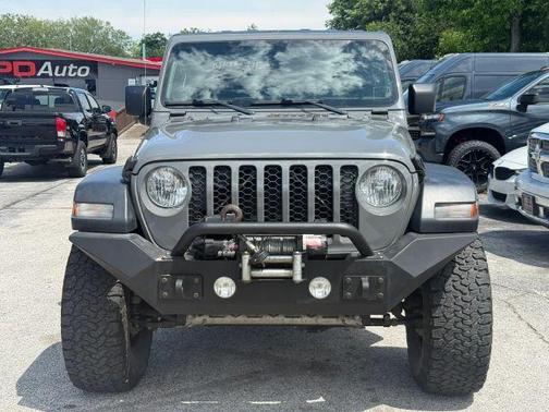 Gray 2020 Jeep Gladiator Sport