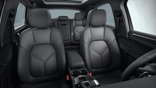 2025 Porsche Macan T
