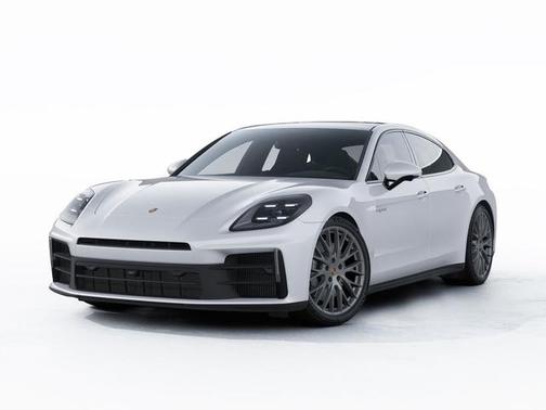 2026 Porsche Panamera 4