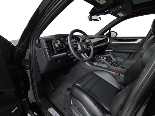 2025 Porsche Cayenne