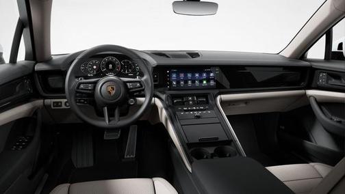 2026 Porsche Panamera 4