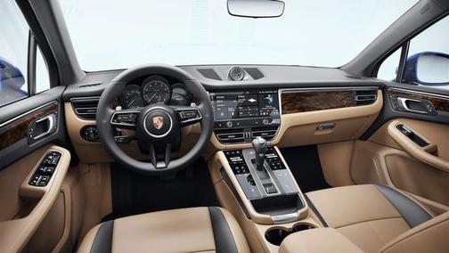 2025 Porsche Macan T