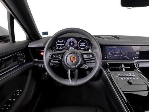 2025 Porsche Panamera 4