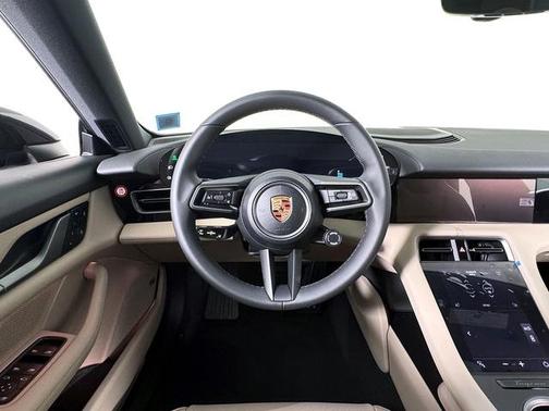 2025 Porsche Taycan Taycan