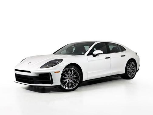 2025 Porsche Panamera 4