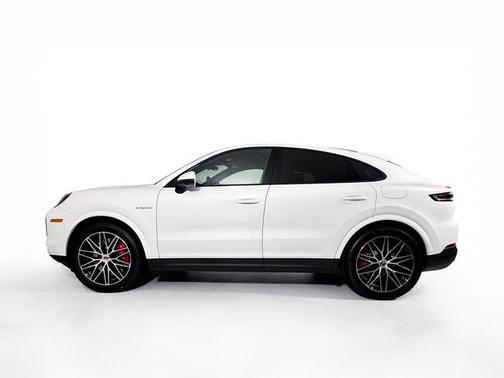 2025 Porsche Cayenne Cayenne S E-Hybrid