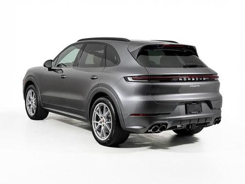 2025 Porsche Cayenne Cayenne