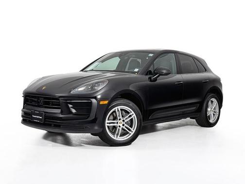 2025 Porsche Macan T
