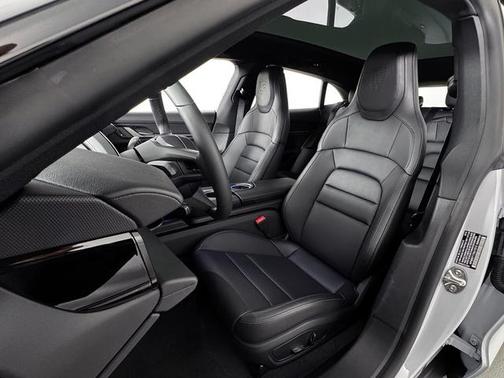 2025 Porsche Taycan 4S