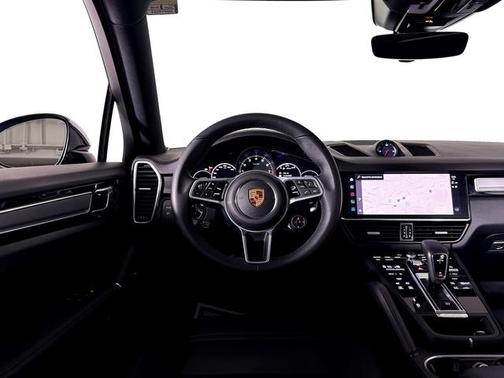 2022 Porsche Cayenne Cayenne