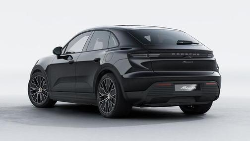 2026 Porsche Macan 4