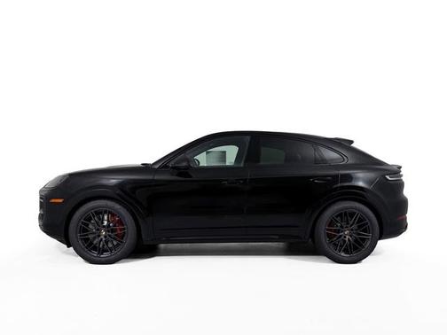 2026 Porsche Cayenne GTS