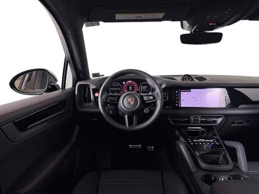 2026 Porsche Cayenne GTS