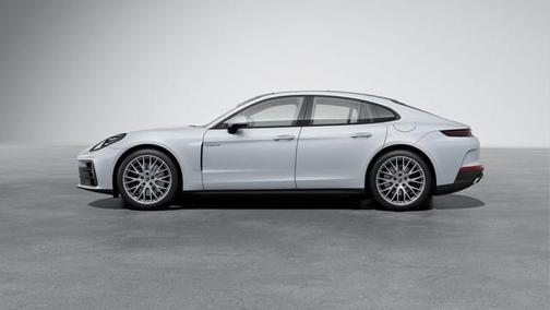 2025 Porsche Panamera 4