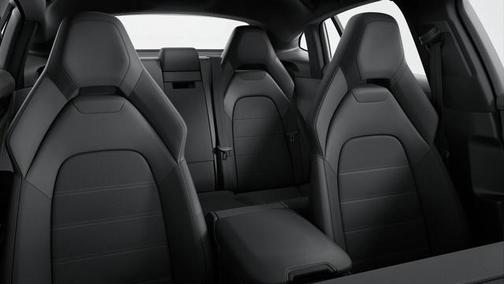 2025 Porsche Panamera 4