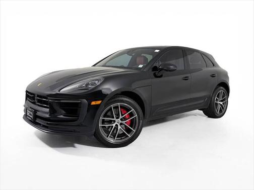 2023 Porsche Macan Base
