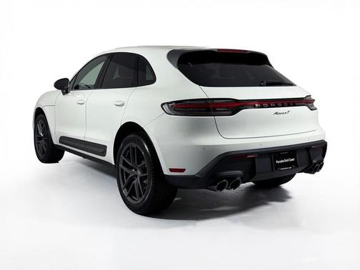 2025 Porsche Macan T