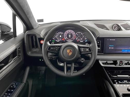 2026 Porsche Cayenne GTS