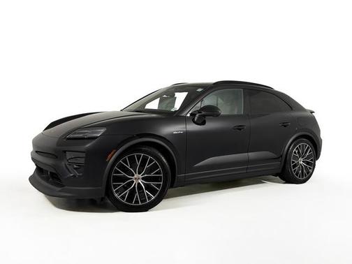 2025 Porsche Macan 4
