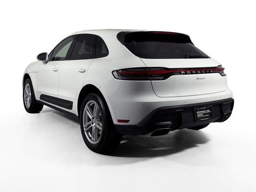2023 Porsche Macan (MY23)