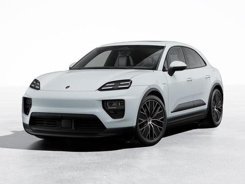 2025 Porsche Macan 4S