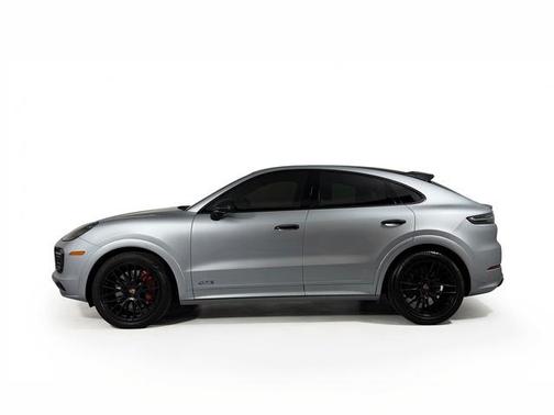 2022 Porsche Cayenne Cayenne GTS