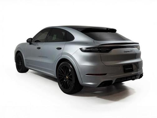 2022 Porsche Cayenne Cayenne GTS
