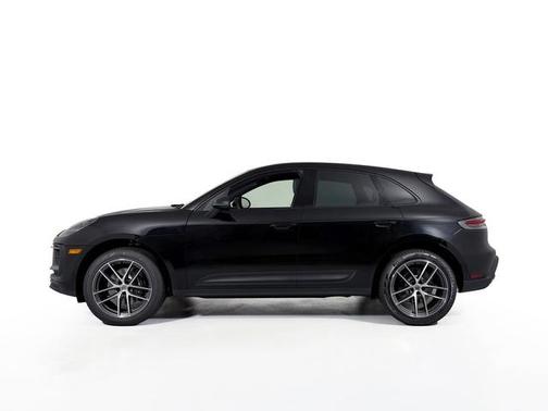 2025 Porsche Macan T